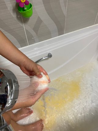 버블데이 배쓰밤 거품입욕제 버블바 6종 — 4점을 준 리뷰어가 2021년 8월 올린 사용 사진