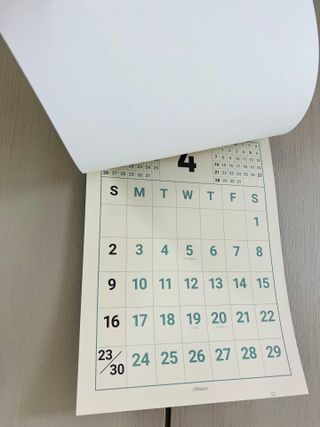 리훈 2023년 레트로 인테리어 벽달력 + 탁상달력 — 5점을 준 리뷰어가 2022년 10월 올린 사용 사진