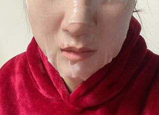 체르엠 그린 케비어 더블워터 마스크팩 5매입  2팩 — 4점을 준 리뷰어가 2021년 11월 올린 사용 사진