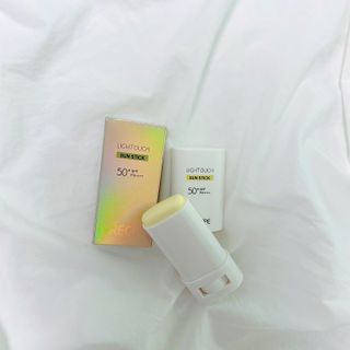 아이레시피 라이트터치 선스틱 15g (SPF50+, PA++++) — 5점을 준 리뷰어가 2023년 2월 올린 사용 사진