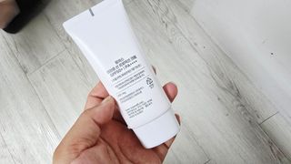 (구매평)스마트 스토어 구매평 _토아스 선 프로텍션 크림 혼합자차 선크림 50g — 5점을 준 리뷰어가 2025년 9월 올린 사용 사진