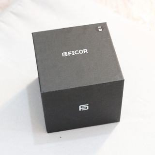 FDA승인 특허받은 손목 보호대 피코밴드 핏 2023 신제품 — 5점을 준 리뷰어가 2023년 10월 올린 사용 사진