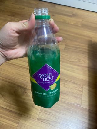 몽베스트 Montbest with Sparkling water Lemon OR Lime 20병(랜덤) — 5점을 준 리뷰어가 2021년 10월 올린 사용 사진