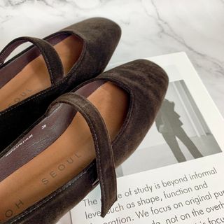 로서울 Rowie mary jane shoes Velvet, Ecoclean — 4.5점을 준 리뷰어가 2021년 9월 올린 사용 사진