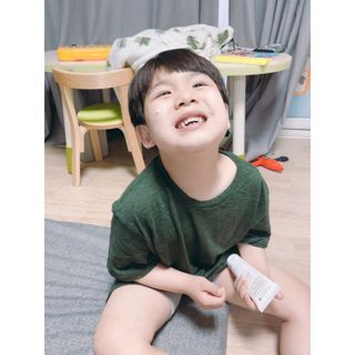 셀프 모이스처라이징 프로텍션 크림 셀프 모이스처라이징 프로텍션크림 — 5점을 준 리뷰어가 2022년 4월 올린 사용 사진