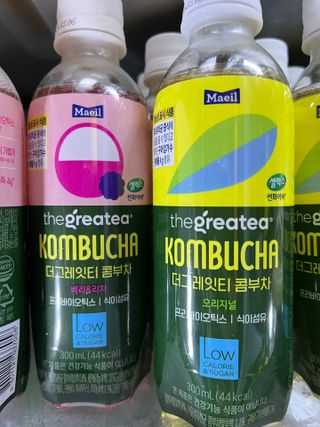 더그레잇티 콤부차 [매일유업] 더그레잇티 44kcal 콤부차 300ml *12개입 (오리지널 6개+베리리치 6개) — 4.5점을 준 리뷰어가 2023년 7월 올린 사용 사진