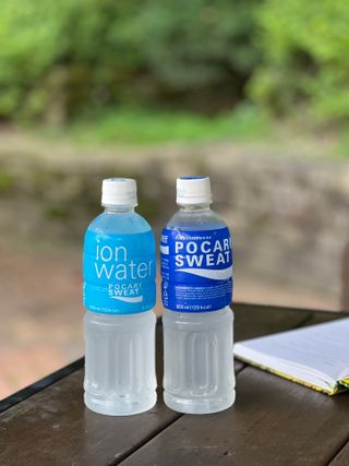 [동아오츠카] 포카리스웨트  500ml PET + 이온워터 500ml PET — 5점을 준 리뷰어가 2025년 7월 올린 사용 사진