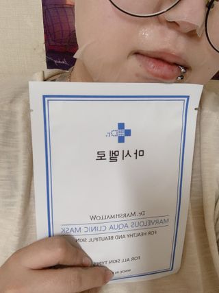 닥터마시멜로 닥터마스멜로 마블러스 아쿠아 클리닉 마스크 — 5점을 준 리뷰어가 2021년 7월 올린 사용 사진