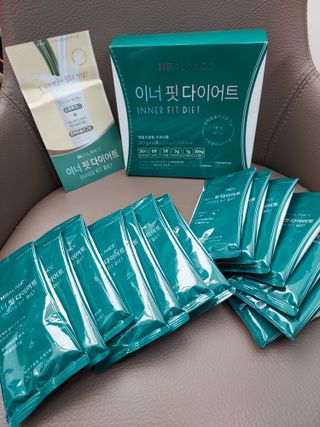 하나마이 이너핏 다이어트 30g x 14포 올인원 체중조절용 쉐이크 / 프락토올리고당+스피루리나 함유 피부탄력 까지~ — 5점을 준 리뷰어가 2023년 3월 올린 사용 사진