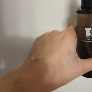 The Fact 더팩트 에이치에프엔 쿨링 안티헤어로스 토닉 젤 150ml — 4점을 준 리뷰어가 2022년 5월 올린 사용 사진