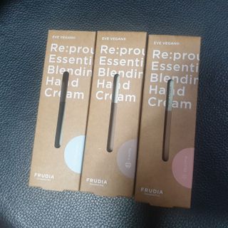 [후르디아] 끈적임 없는 착한성분 비건  핸드크림 3종 — 5점을 준 리뷰어가 2021년 1월 올린 사용 사진