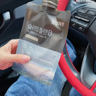 일일하우 슬리밍 플랜B 고소한 귀리맛, 진한 카카오맛 (체중조절식) — 5점을 준 리뷰어가 2023년 5월 올린 사용 사진