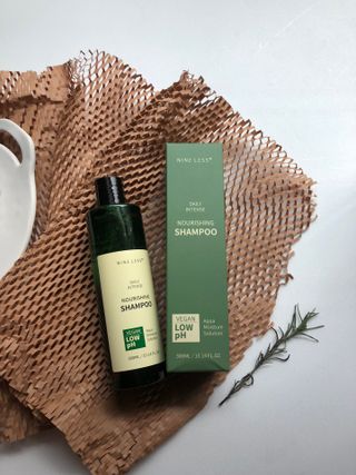 나인레스 데일리 인텐스 너리싱 샴푸 300ml / 10.14 fl.oz — 4점을 준 리뷰어가 2021년 11월 올린 사용 사진