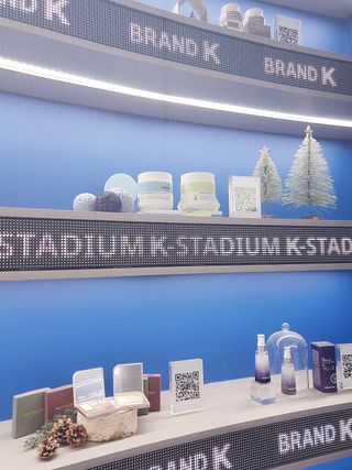 브랜드K 플래그십스토어 [브랜드K X 피플앤코]아트델리 리얼 콜라겐핏 커버 쿠션+리필 민트/핑크 중 랜덤 제공 — 5점을 준 리뷰어가 2022년 1월 올린 사용 사진