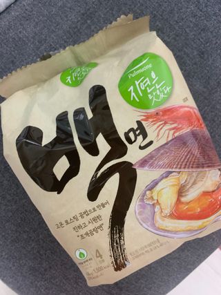 [풀무원] 자연은맛있다 정면, 백면, 홍면  세트 — 5점을 준 리뷰어가 2021년 4월 올린 사용 사진