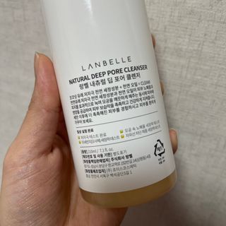 랑벨 내츄럴 딥 포어 클렌저 210ml (저자극 약산성 천연 클렌징 젤) — 5점을 준 리뷰어가 2022년 4월 올린 사용 사진