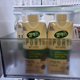 셀렉스스포츠 셀렉스 스포츠 드링크 초콜릿 _ 330ml x 12팩 — 3점을 준 리뷰어가 2021년 10월 올린 사용 사진