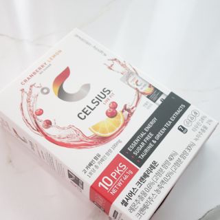셀시어스 온더고 에너지 비타민 피트니스 드링크 파우더 (10sticks) 다이어트 음료 — 5점을 준 리뷰어가 2022년 5월 올린 사용 사진