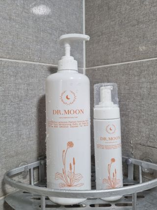 MF프리 [닥터문] 유산균 락토케어 질경초 여성청결제 200ml (폼타입) — 5점을 준 리뷰어가 2022년 9월 올린 사용 사진