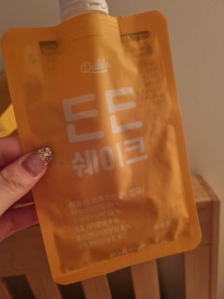 [덜다] 든든 식물성 단백질 쉐이크 40g X 7입 (곡물/딸기) — 5점을 준 리뷰어가 2023년 8월 올린 사용 사진