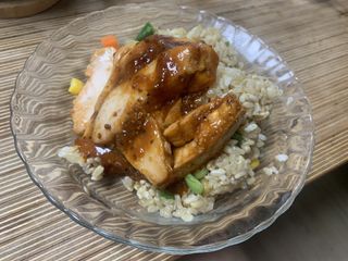 굽네몰 [굽네] 소스가 맛있는 닭가슴살 슬라이스 4종 — 4.5점을 준 리뷰어가 2021년 4월 올린 사용 사진