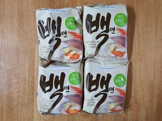 [풀무원] 자연은맛있다 정면, 백면, 홍면  세트 — 5점을 준 리뷰어가 2021년 4월 올린 사용 사진
