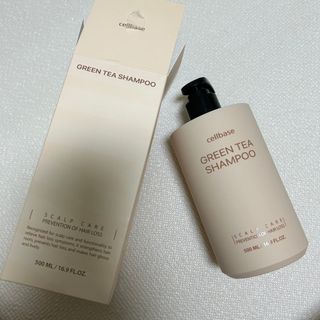 프리마인 더이상 뻣뻣하고 효과없는 탈모샴푸는 NO. 근본부터 케어하는 셀베이스 그린티샴푸(500ml) — 5점을 준 리뷰어가 2023년 2월 올린 사용 사진