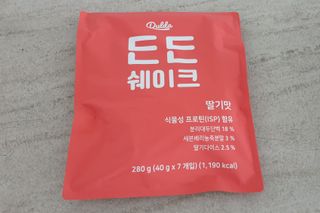 [덜다] 든든 식물성 단백질 쉐이크 40g X 7입 (곡물/딸기) — 5점을 준 리뷰어가 2023년 8월 올린 사용 사진