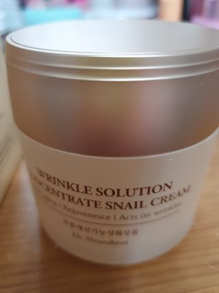 Dr.느루벗 느루벗 링클 솔루션 콘센트레이트 스네일 탄력 달팽이 크림 80g — 5점을 준 리뷰어가 2021년 4월 올린 사용 사진
