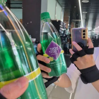 몽베스트 Montbest with Sparkling water Lemon OR Lime 20병(랜덤) — 5점을 준 리뷰어가 2022년 10월 올린 사용 사진