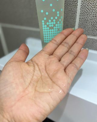 닥터에프파이브 젤리스크럽 소프트 클렌징폼 120ml — 5점을 준 리뷰어가 2022년 6월 올린 사용 사진