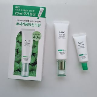 [AHC] 세이프온 에센스 선크림 올리브영 스페셜 증정 기획세트 — 5점을 준 리뷰어가 2022년 6월 올린 사용 사진