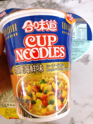 NISSIN 닛신 컵누들  4종 - 씨푸드오리지날, 씨푸드 스파이시, 씨푸드 커리, 씨푸드 XO소스 — 5점을 준 리뷰어가 2022년 2월 올린 사용 사진