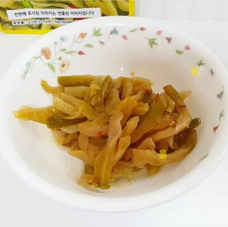 루시델리 야미하우스 홍콩 스파이시 프리미엄 짜사이 무침 500g — 4점을 준 리뷰어가 2024년 7월 올린 사용 사진