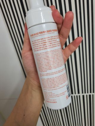 MF프리 [닥터문] 유산균 락토케어 질경초 여성청결제 200ml (폼타입) — 5점을 준 리뷰어가 2022년 6월 올린 사용 사진