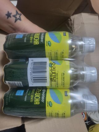 더그레잇티 콤부차 [매일유업] 더그레잇티 44kcal 콤부차 300ml *12개입 (오리지널 6개+베리리치 6개) — 5점을 준 리뷰어가 2023년 8월 올린 사용 사진