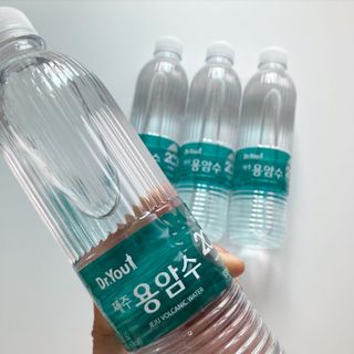 닥터유 제주용암수 닥터유 용암수 — 5점을 준 리뷰어가 2021년 7월 올린 사용 사진