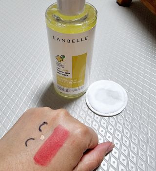 랑벨 내츄럴 딥 립앤아이 리무버 210ml — 5점을 준 리뷰어가 2022년 6월 올린 사용 사진