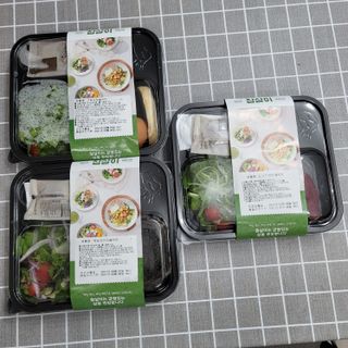 참살이도시락 작심삼일 샐러드도시락 3개 맛보기 새벽배송 또는 택배배송 — 4점을 준 리뷰어가 2021년 9월 올린 사용 사진