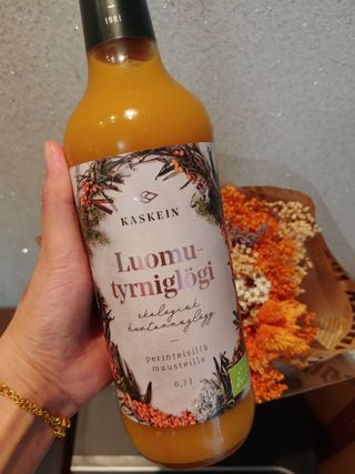 H365 [Kaskein Luomutyrniglögi] 핀란드 전통 무알콜 멀드와인 시벅톤 글로기 — 4점을 준 리뷰어가 2021년 5월 올린 사용 사진