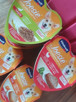 비타크래프트 조에시 하트캔 85g 강아지 습식캔 10캔 — 5점을 준 리뷰어가 2021년 10월 올린 사용 사진
