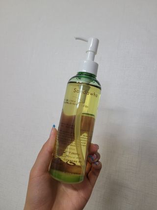 스킨큐어 산다화 순한 클렌징 동백 오일 200ml — 4.5점을 준 리뷰어가 2023년 5월 올린 사용 사진