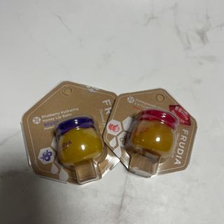 [후르디아] 올리브영 꿀과즙 립밤 2종 (블루베리/석류) — 5점을 준 리뷰어가 2022년 12월 올린 사용 사진
