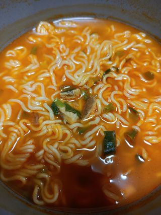 [풀무원] 자연은맛있다 정면, 백면, 홍면  세트 — 4.5점을 준 리뷰어가 2021년 4월 올린 사용 사진