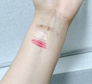 [후르디아] 눈시림없는 올영 립앤아이 리무버 — 5점을 준 리뷰어가 2024년 4월 올린 사용 사진