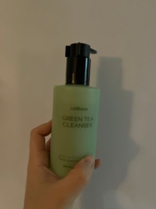 프리마인 메이크업과 들뜨는 각질까지 한방에 깐달걀로! 순하기까지한 셀베이스 그린티클렌저(200ml) — 4점을 준 리뷰어가 2023년 1월 올린 사용 사진
