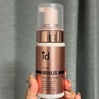 아이디플라코스메틱 아이디 브이로직 마이너스 필링 토너 110ml — 5점을 준 리뷰어가 2022년 5월 올린 사용 사진