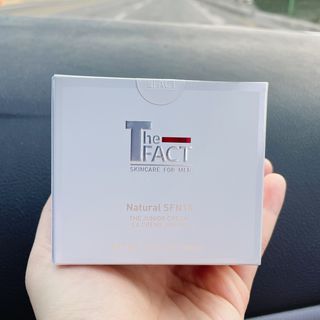 The Fact 더 팩트 내추럴 에스에프엔 에이틴 시니어 크림 — 5점을 준 리뷰어가 2021년 3월 올린 사용 사진