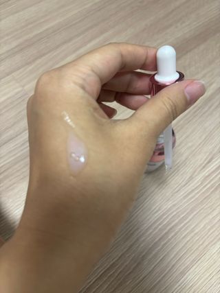 나우 [리브엠] 123억개 엑소좀으로 채운 눈부신 광채, 엑소코어 화이트닝 텐션 앰플 — 5점을 준 리뷰어가 2023년 10월 올린 사용 사진