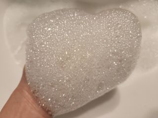 [위켄더스] 기분좋은 하루를 선사해주는 핸드& 바디워시 1종 랜덤발송 — 5점을 준 리뷰어가 2022년 8월 올린 사용 사진